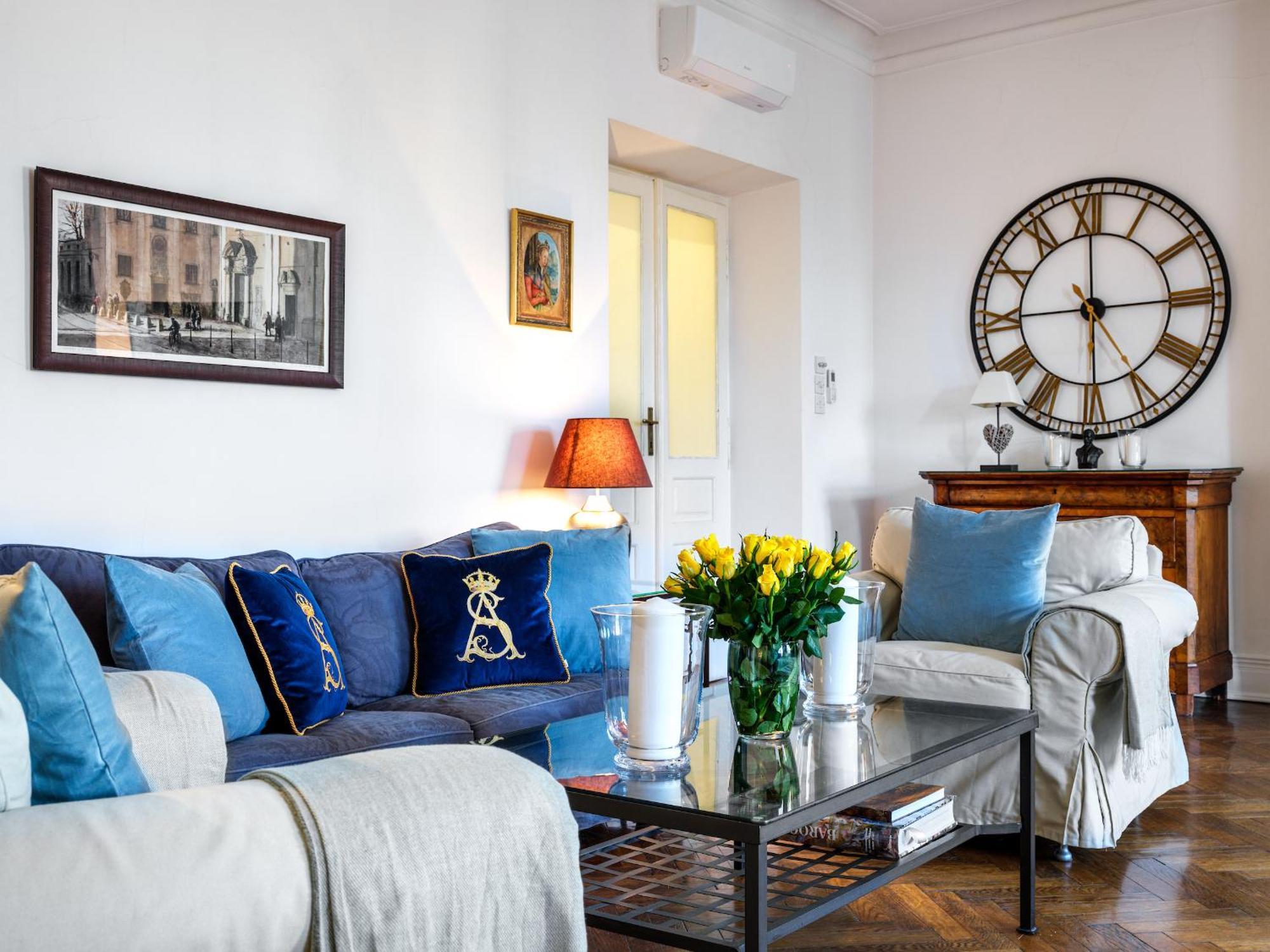Tyzenhauz Apartments Podwale Street Cracovie Extérieur photo