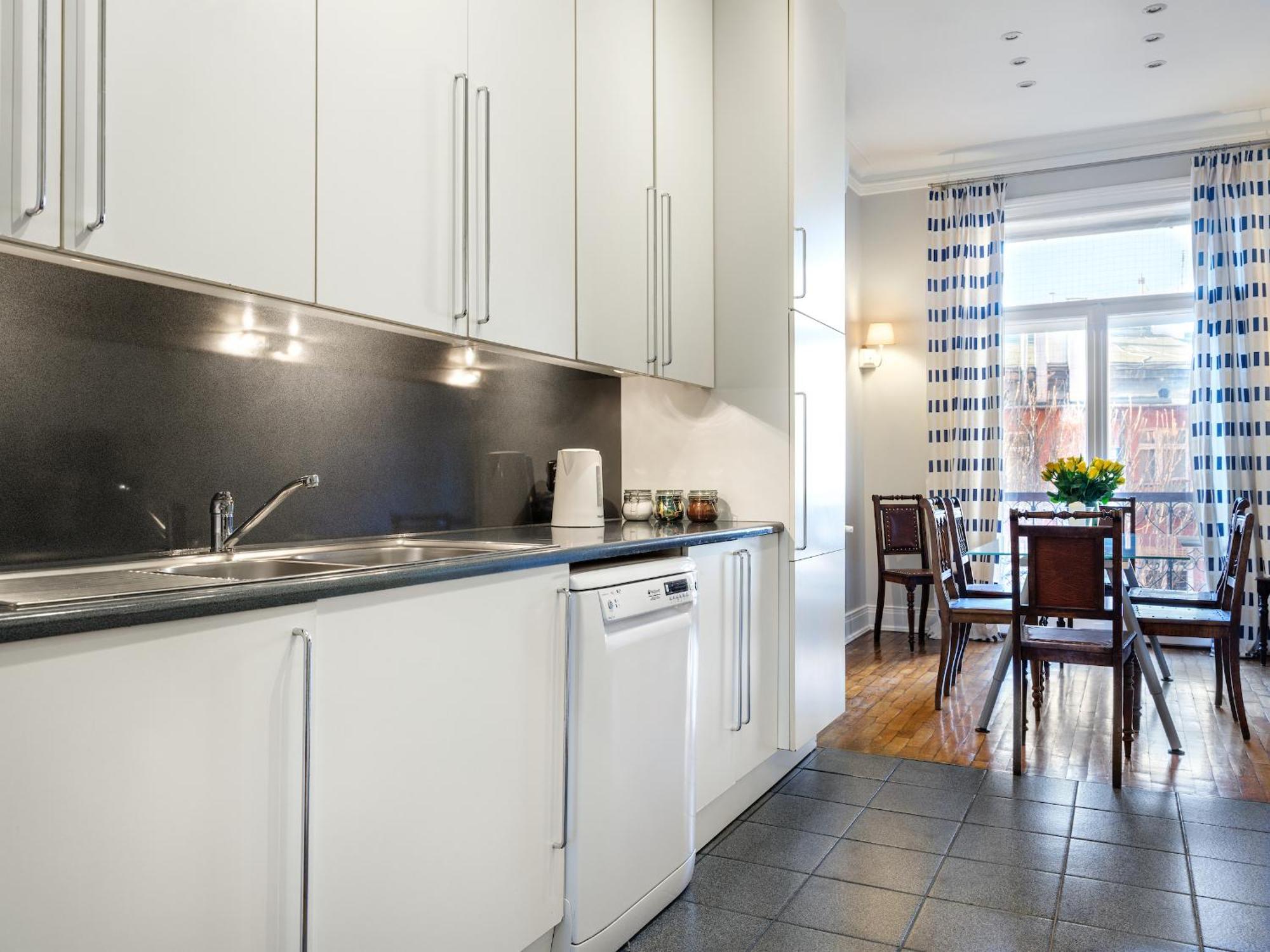 Tyzenhauz Apartments Podwale Street Cracovie Extérieur photo