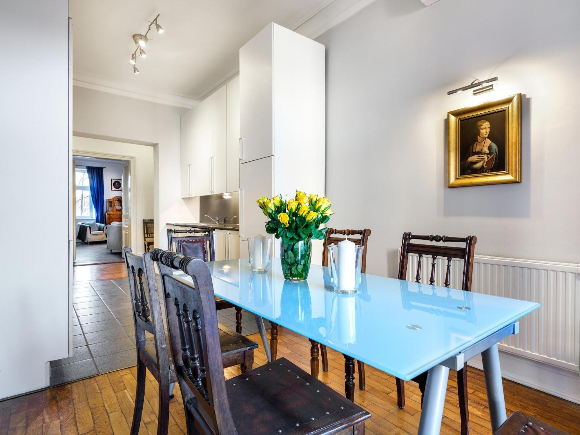 Tyzenhauz Apartments Podwale Street Cracovie Extérieur photo